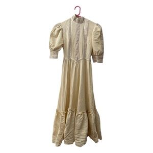 Gunne Sax Ivory Puff Sleeve Formal Dress